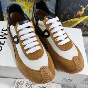 💕💕Loewe Flow Runner Sneakers💕💕